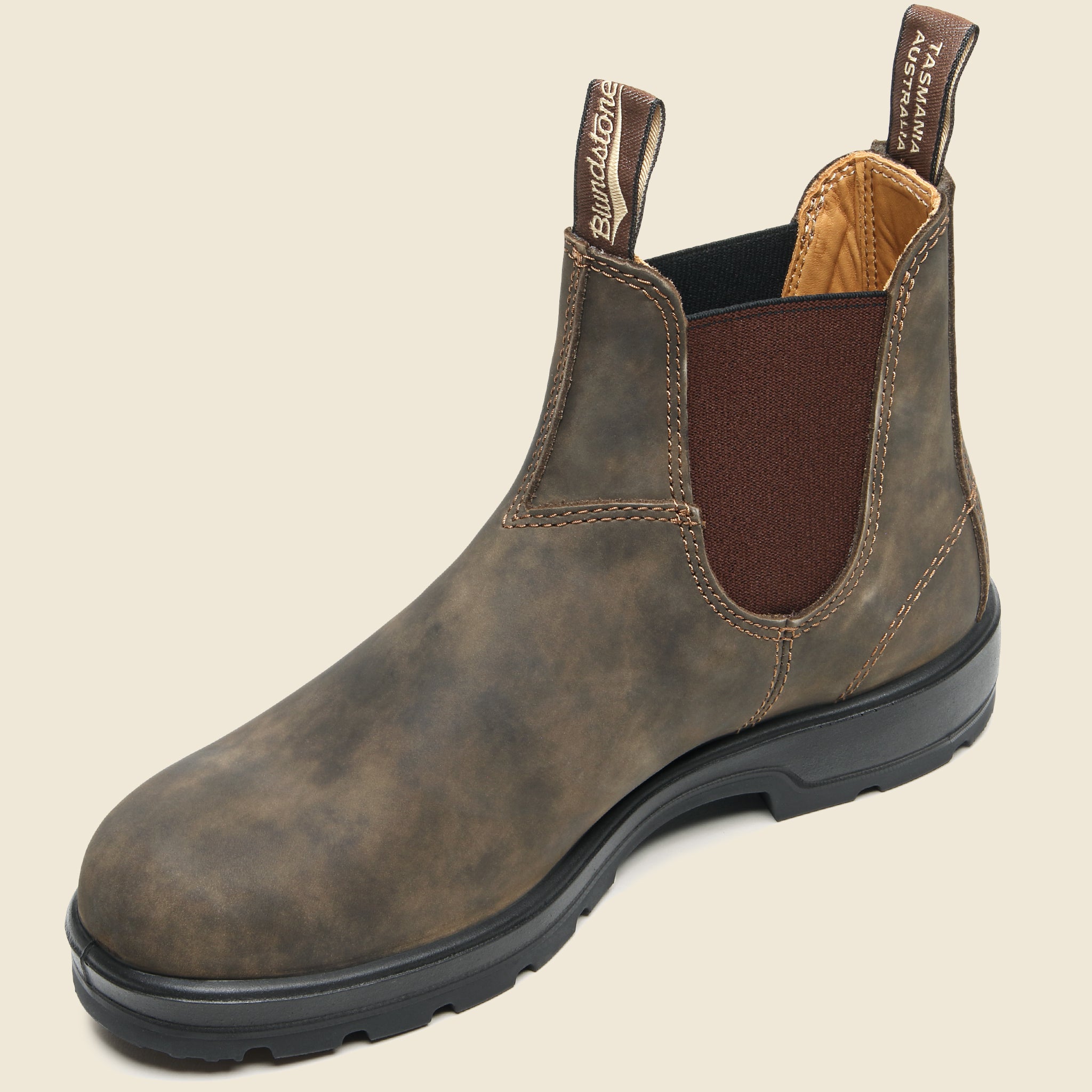 
                          585 Classic Series Boot - Rustic Brown - Blundstone - STAG Provisions - Shoes - Boots / Chukkas
                        