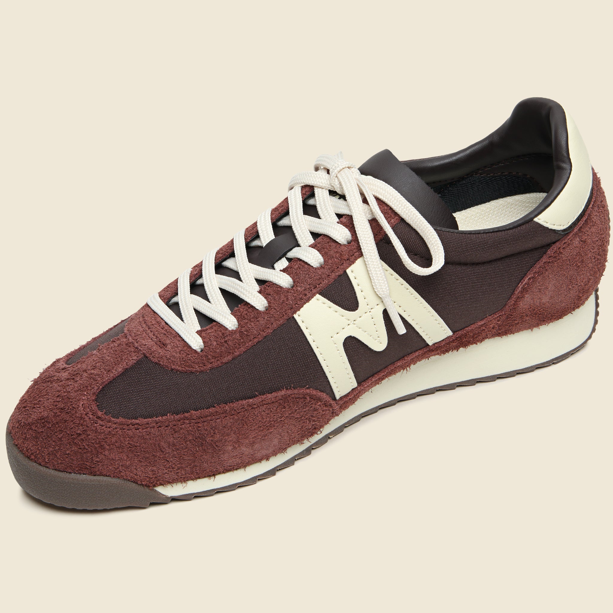 
                          Mestari Sneaker - Marron/Cloud Cream - Karhu - STAG Provisions - Shoes - Athletic
                        