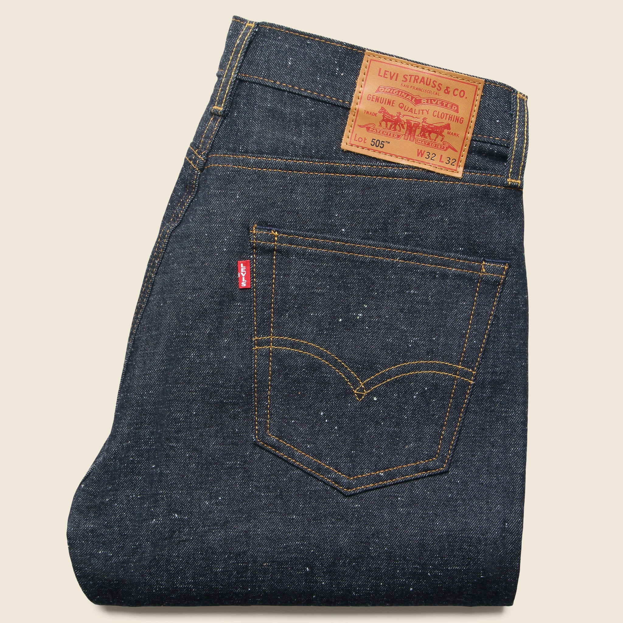 
                          505 Regular Jean - Neppy Rigid
                        
