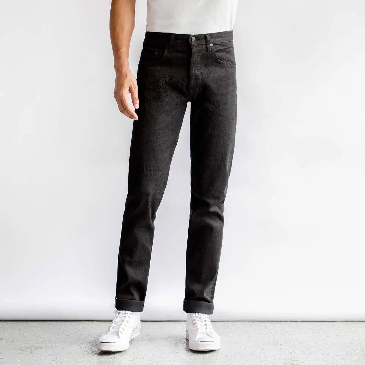 Imogene + Willie Barton Slim Jean in Black Selvage Rinse made from premium black selvedge denim with a clean slim silhouette.