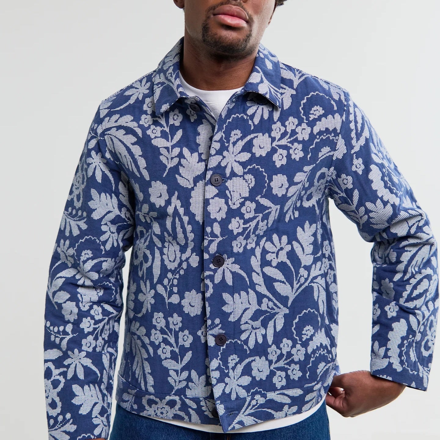 
                          Iggy Jacket - Floral Jacquard Navy - Wax London - STAG Provisions - Outerwear - Coat / Jacket
                        