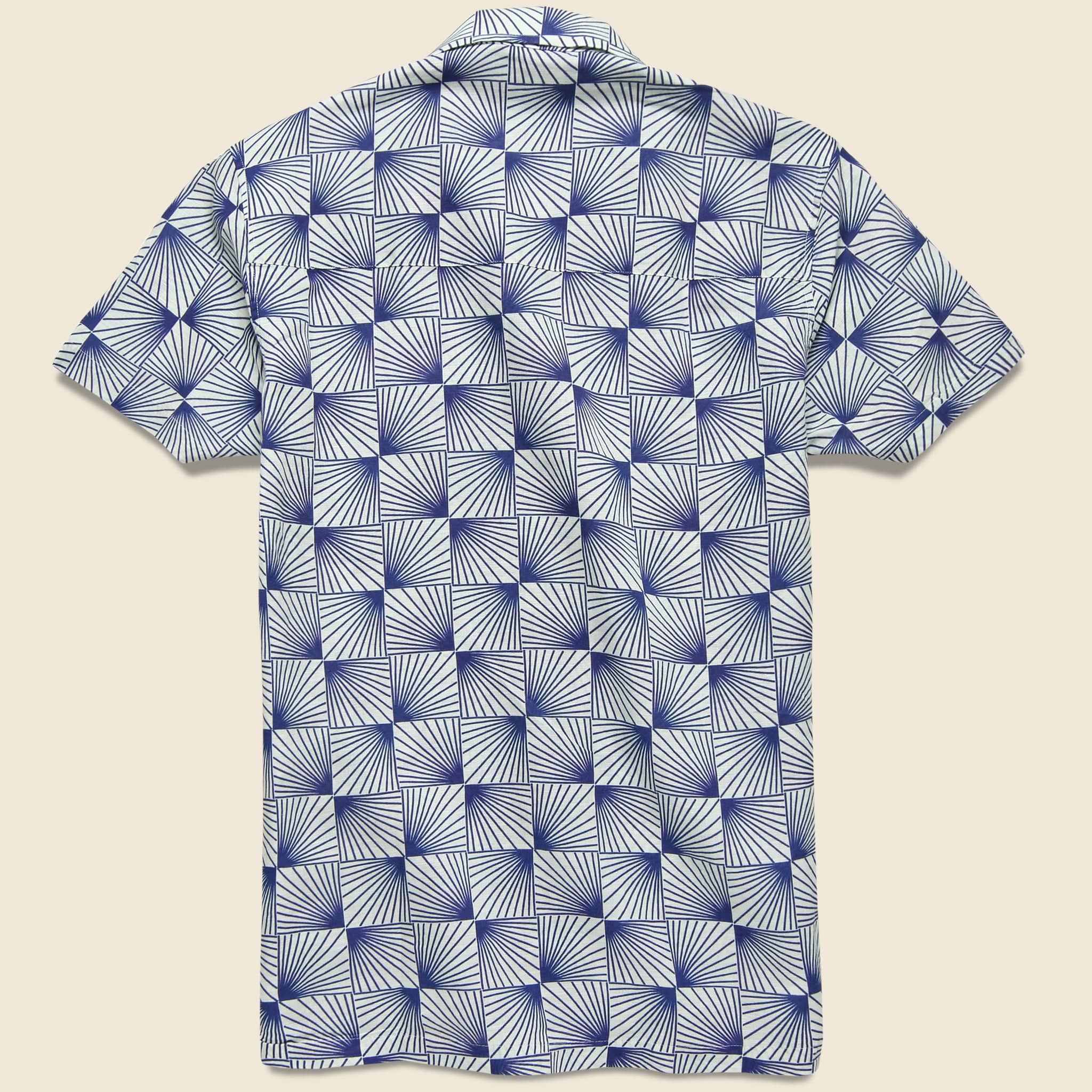 Selleck Shirt - Monaco Blue Sun Rays - Far Afield - STAG Provisions - Tops - S/S Woven - Other Pattern