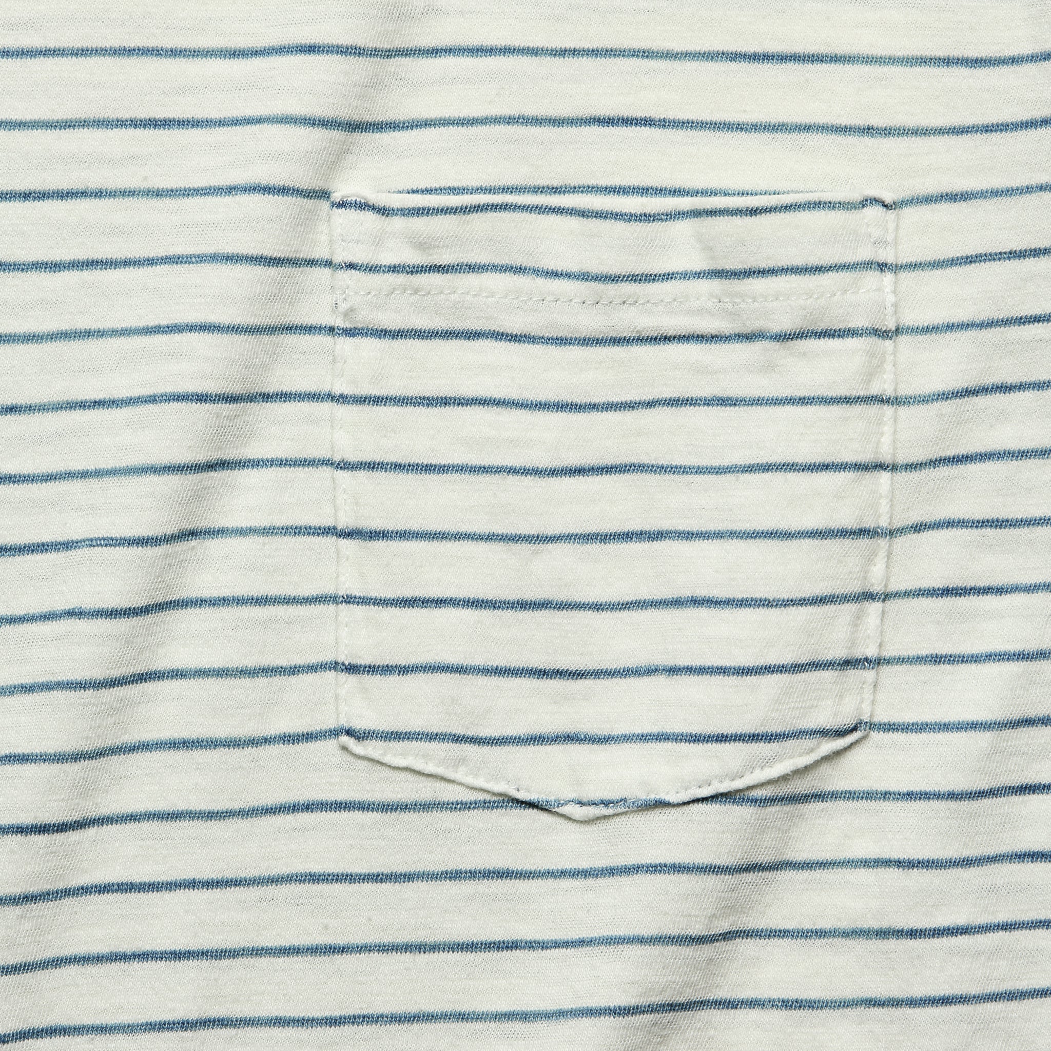 Indigo Pocket Tee - White/Light Indigo - Faherty - STAG Provisions - Tops - S/S Tee