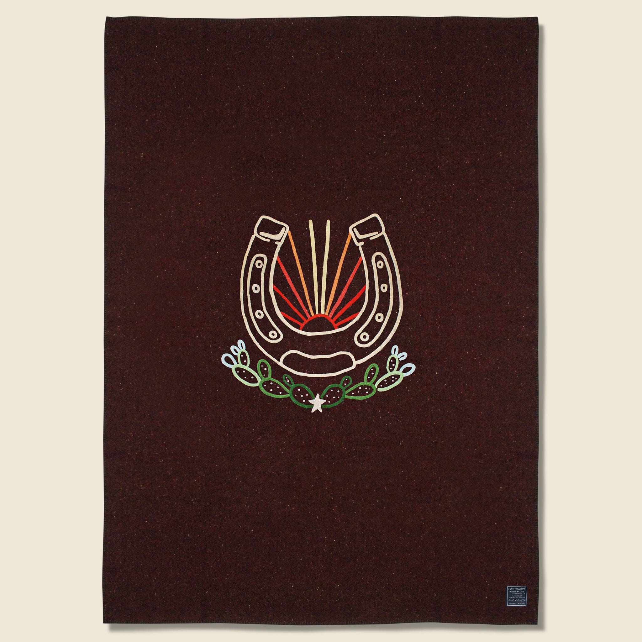 Wool Utility Blanket - Lucky Horseshoe, Red - Fort Lonesome - STAG Provisions - Gift - Blankets