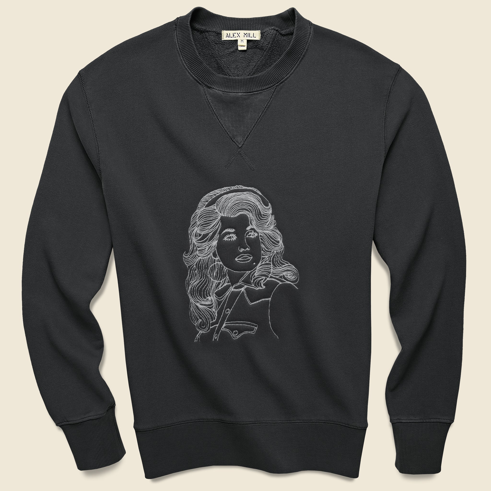 Queen of Country Crew Sweatshirt - Black - Future Vagabond - STAG Provisions - Tops - Fleece / Sweatshirt