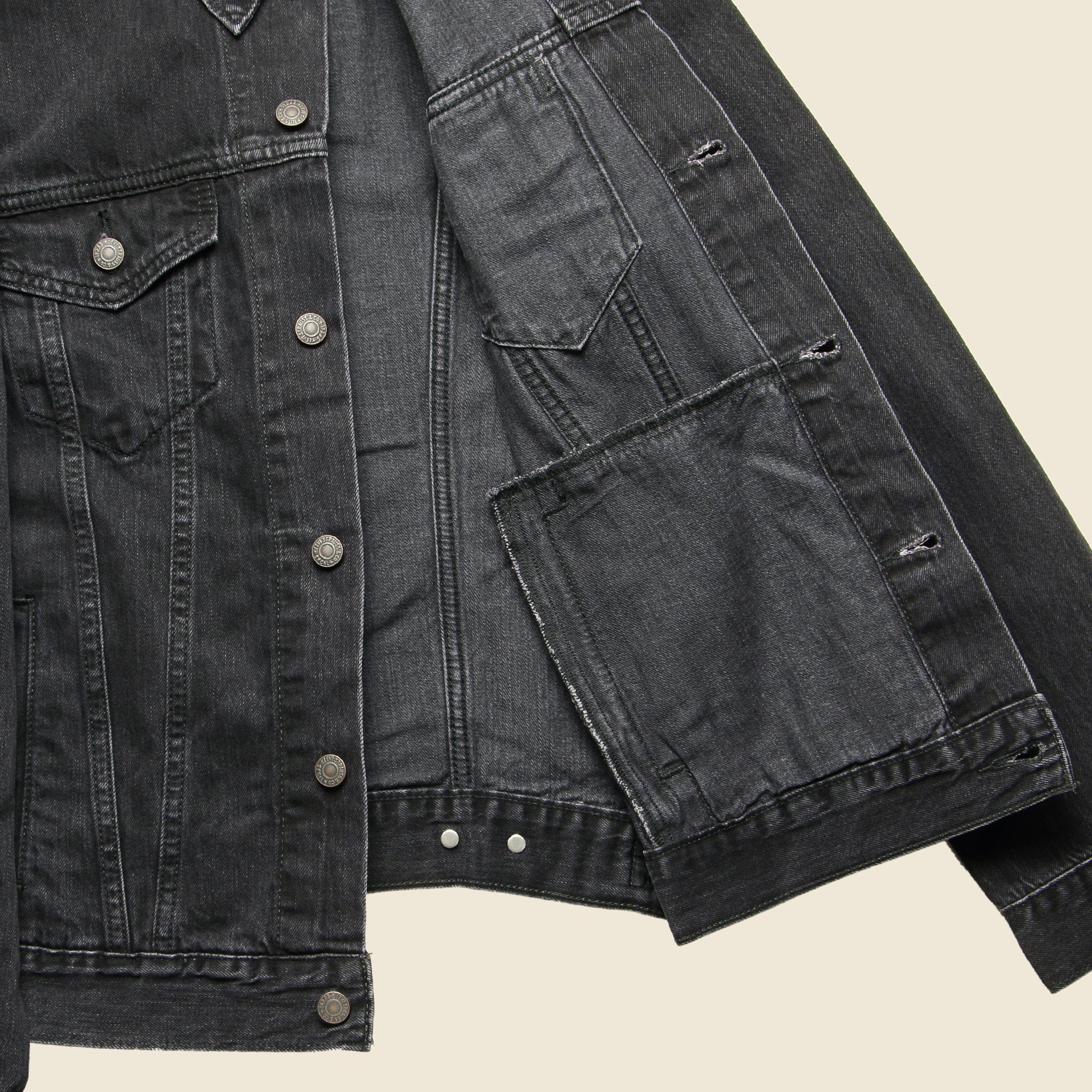 Trucker Jacket - Liquorice - Levis Premium - STAG Provisions - Outerwear - Coat / Jacket