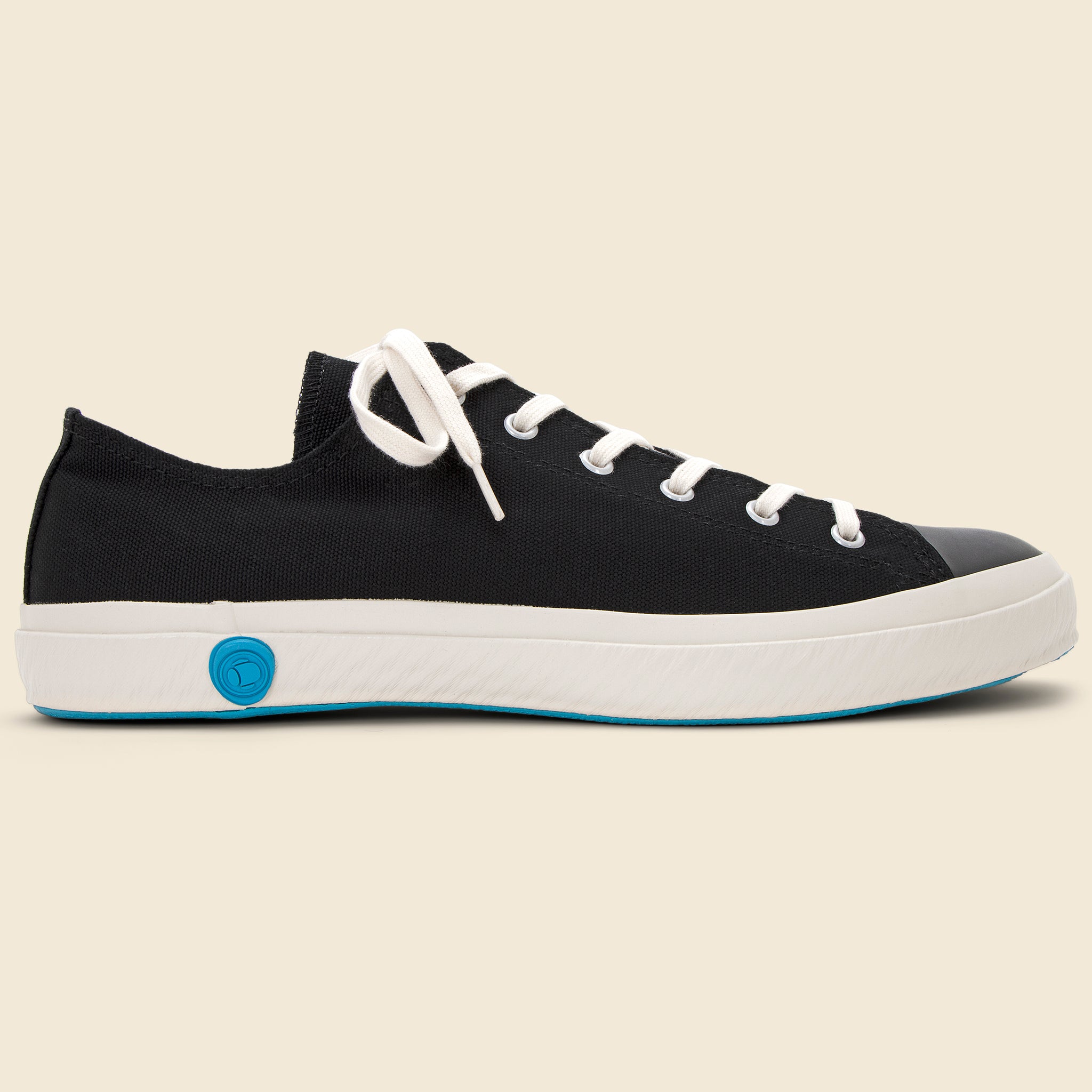 01-JP Lo Sneaker - Black