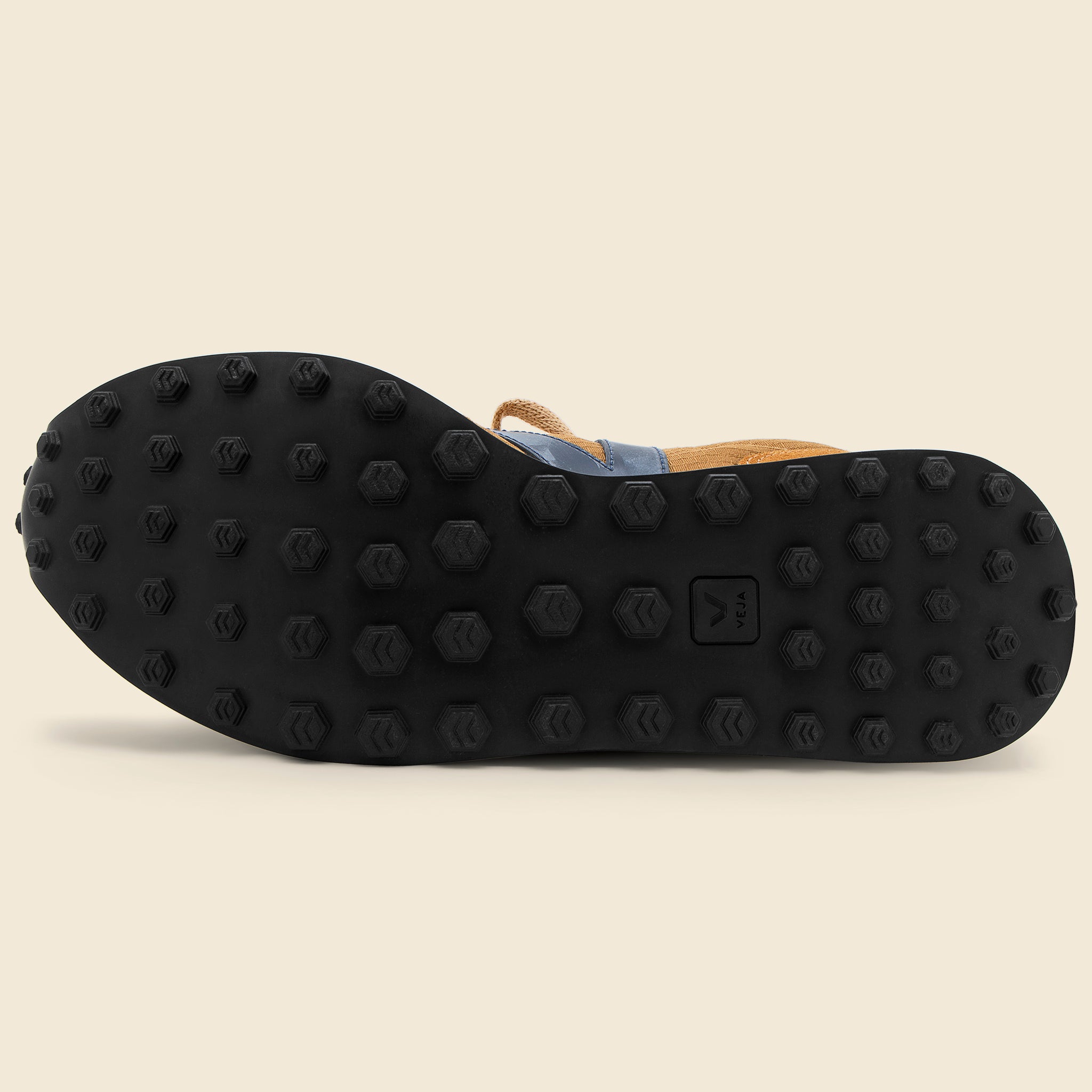 Rio Branco Alveomesh Sneaker - Tent/Nautico - Veja - STAG Provisions - Shoes - Athletic