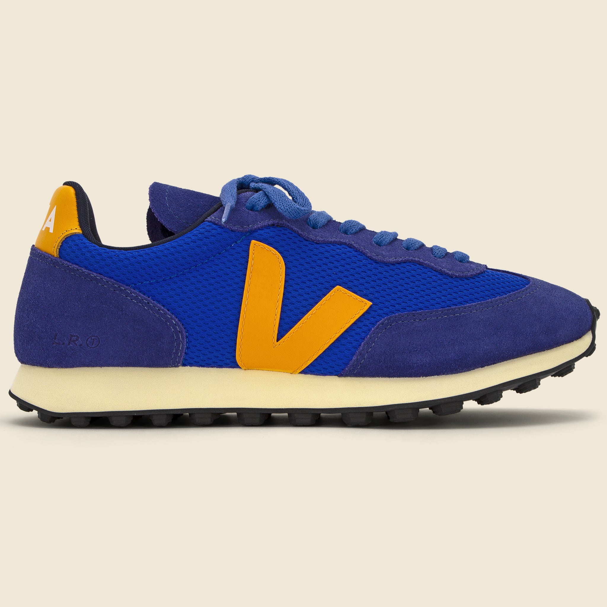 Rio Branco Alveomesh - Paros Ouro - Veja - STAG Provisions - Shoes - Athletic