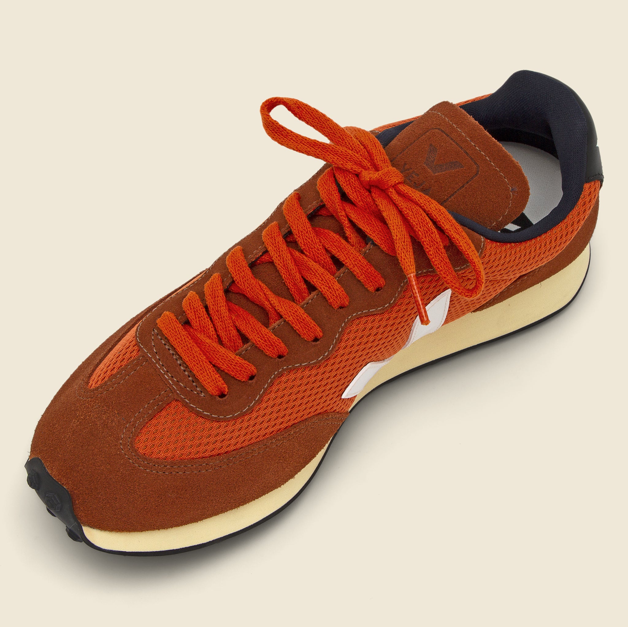 Rio Branco Alveomesh - Pumpkin White - Veja - STAG Provisions - Shoes - Athletic