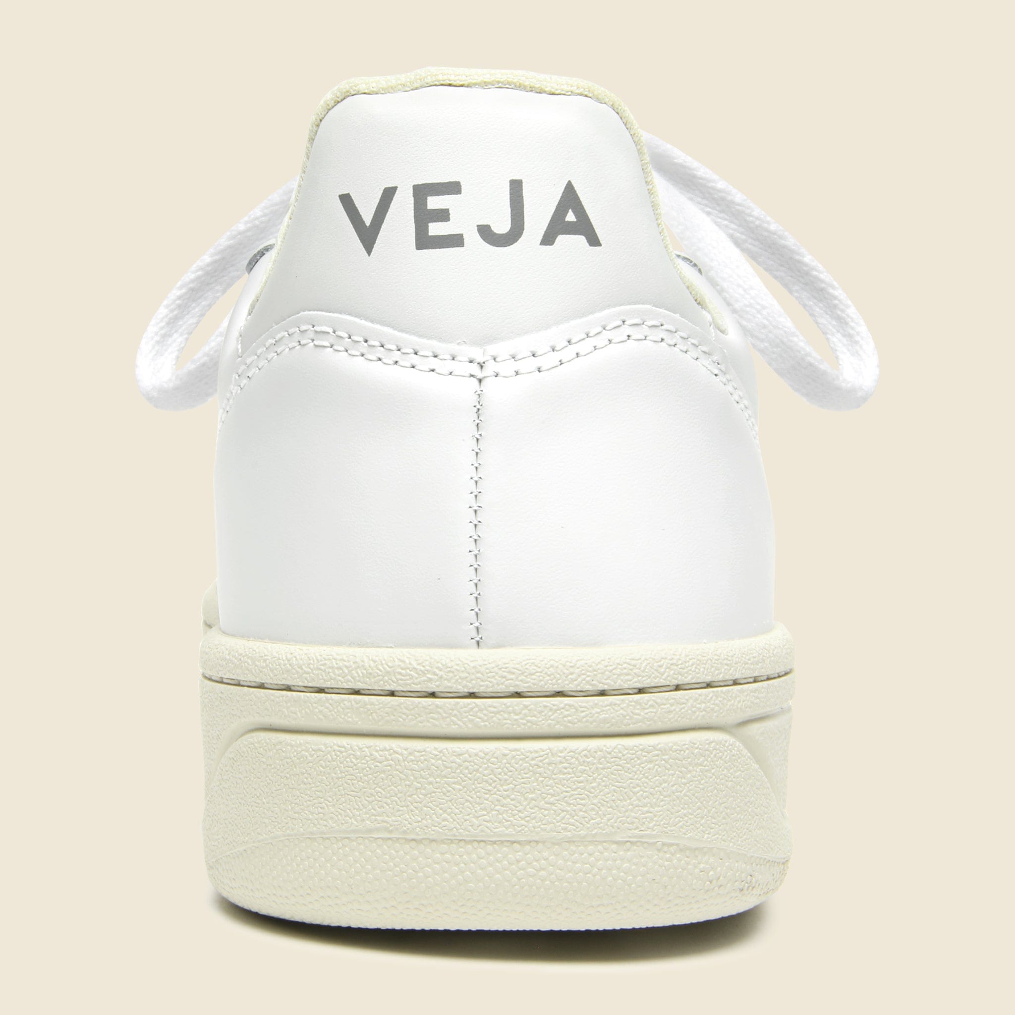 V-10 Sneaker - Extra White - Veja - STAG Provisions - Shoes - Athletic
