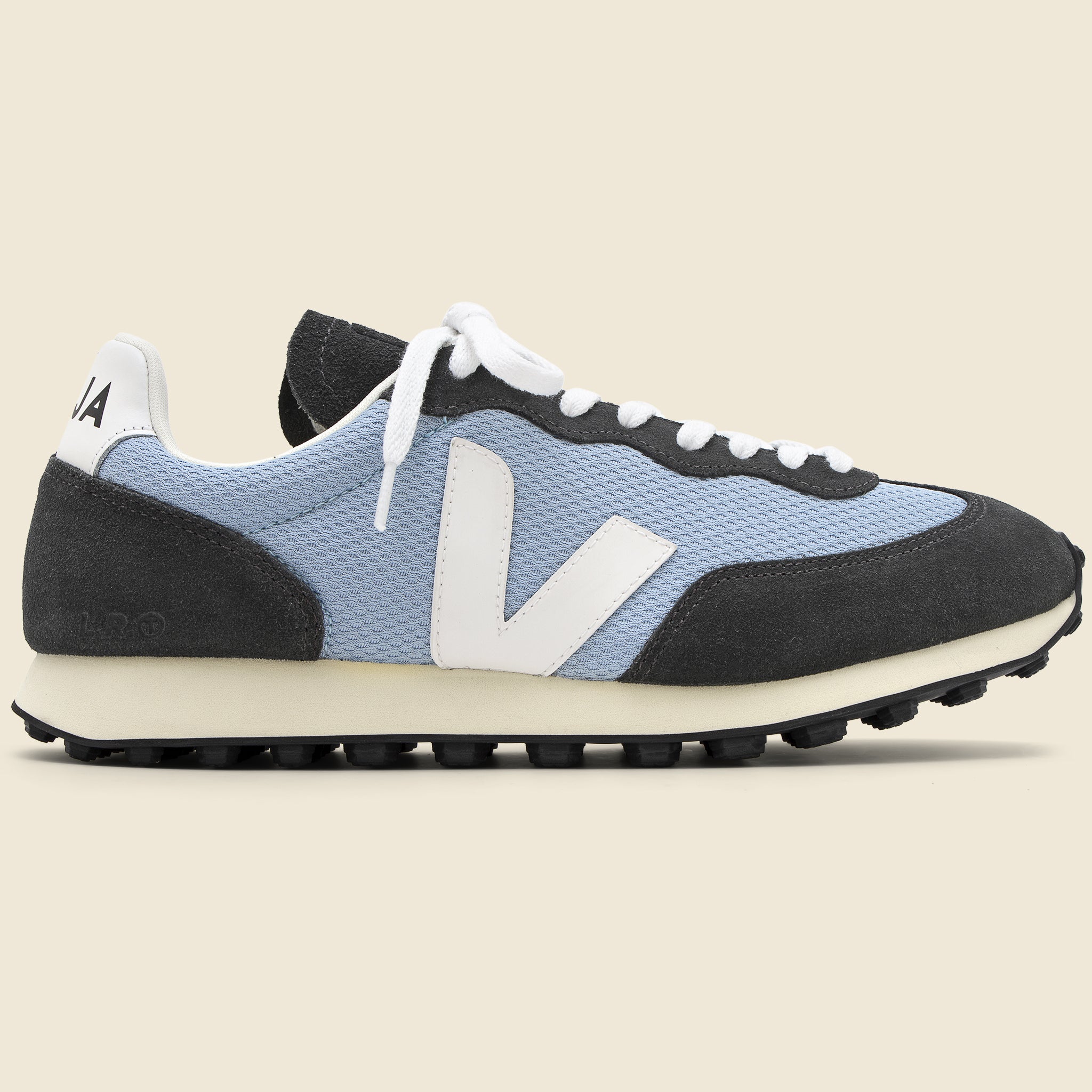 Rio Branco Alveomesh Sneaker - Steel White - Veja - STAG Provisions - Shoes - Athletic
